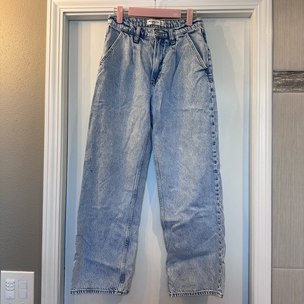 American Eagle The Loose High Rise Jeans